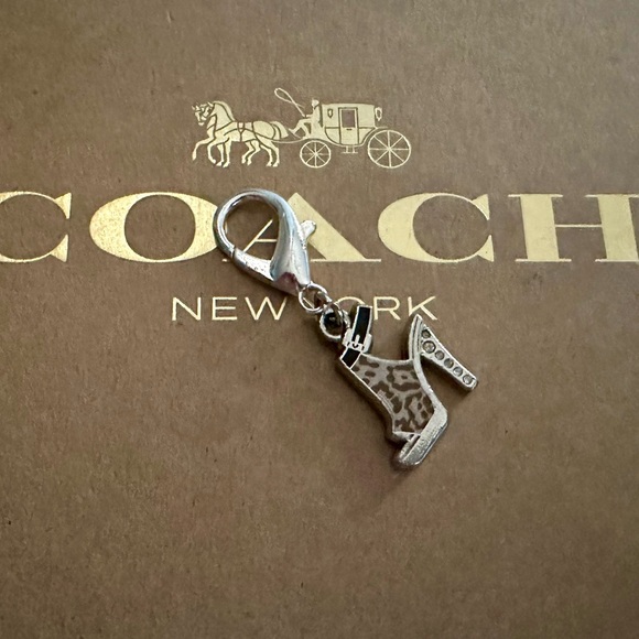 Coach Crystal Enamel Leopard Animal Print High Heel Bootie Wristlet Bag Charm - Picture 3 of 9